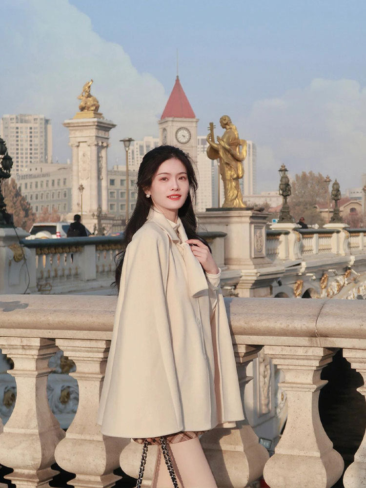 Classic Style Shawl/Cape. Woollen Coat Women's Autumn And Winter.