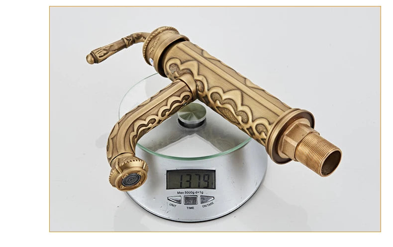 Basin Faucets Solid Brass Vintage Antique Bathroom Faucet Single Handle 360 Degree Swivel Spout Hot Cold Water Basin Mixer Tap