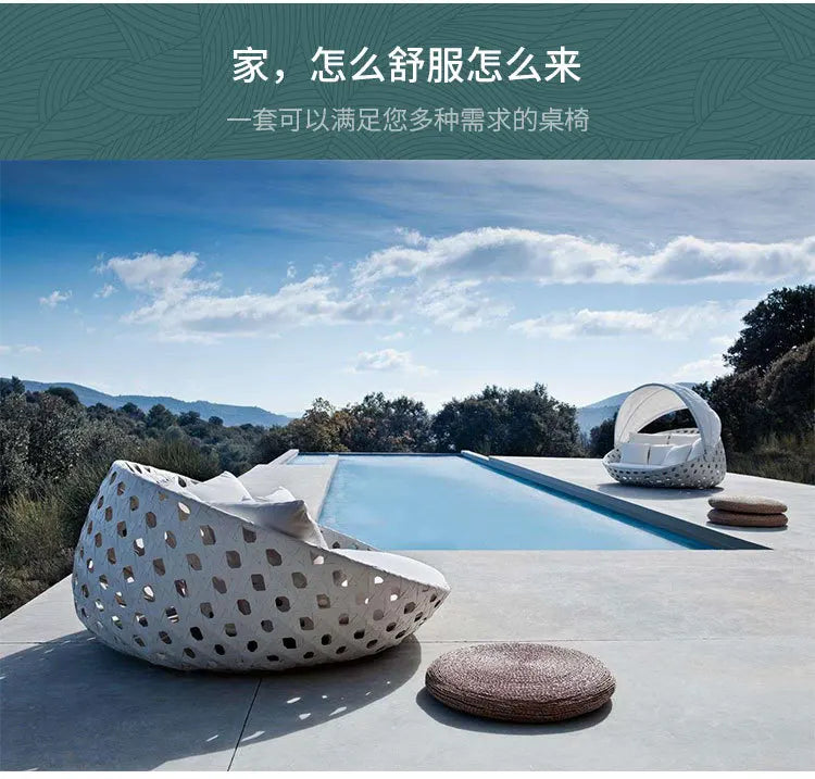 Semi-Circular Rattan Sofas, Bird's Nest Circular Beds.Rattan Woven Lounge Chairs