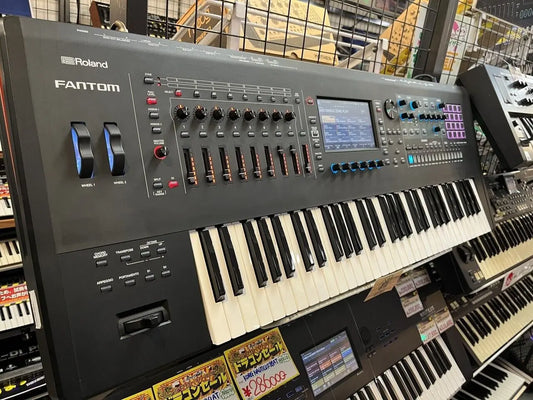 Roland FANTOM-06 Keyboard Synthesizer