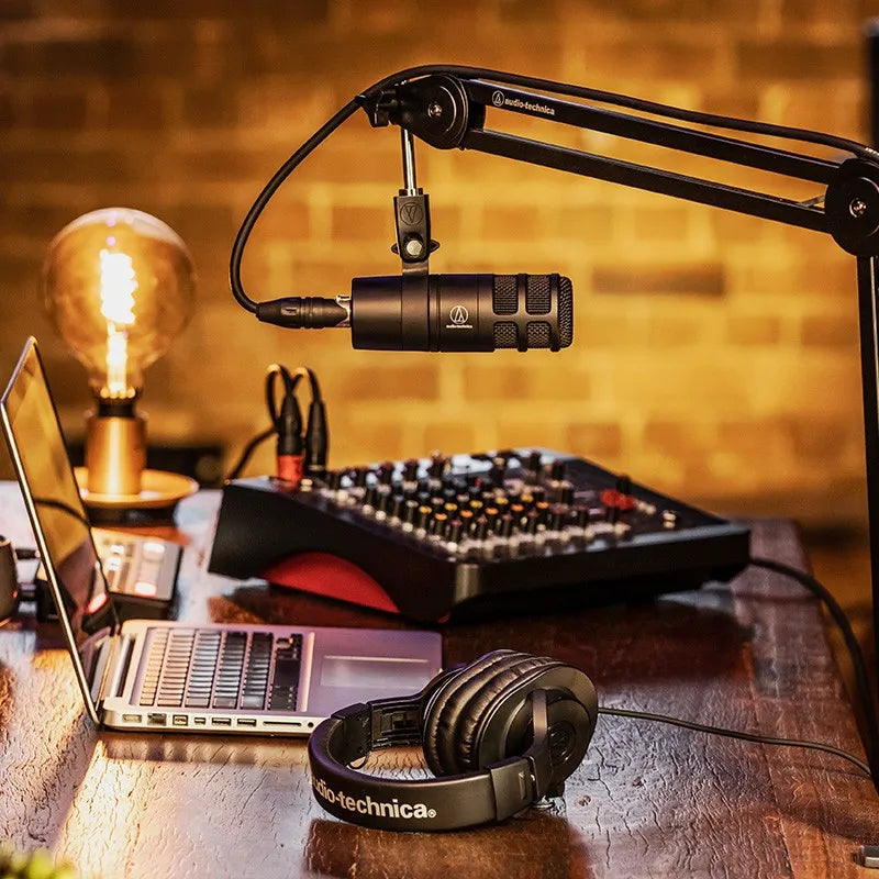 Audio-Technica AT2040 Microphone Clear Noise Reduction Super Cardioid Dynamic Microphone Professional Recording