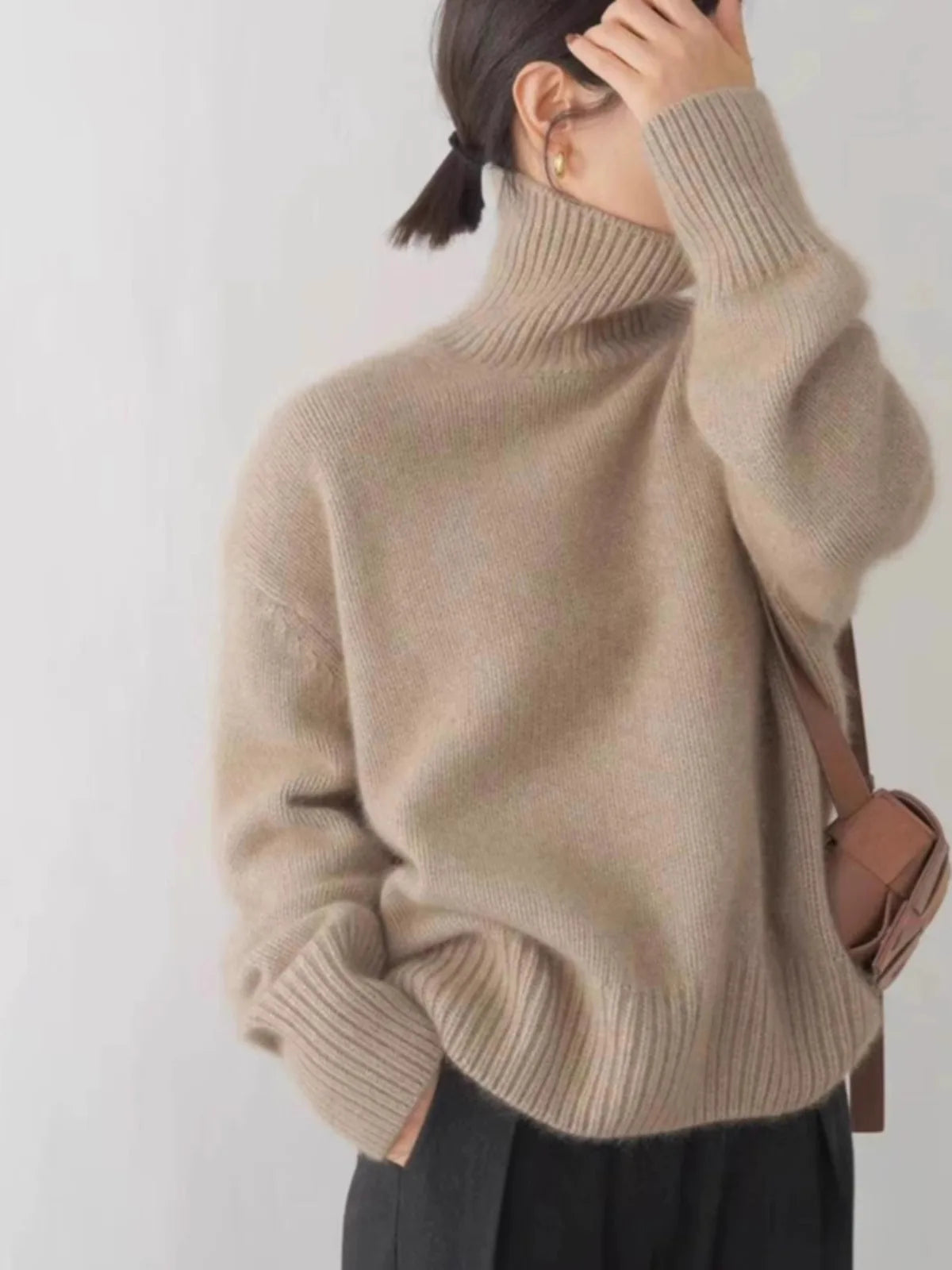 2025 Autumn and Winter New Thick Cashmere Sweater Women High Neck Pullover Sweater Warm Loose Knitted Base Sweater Jacket Tops