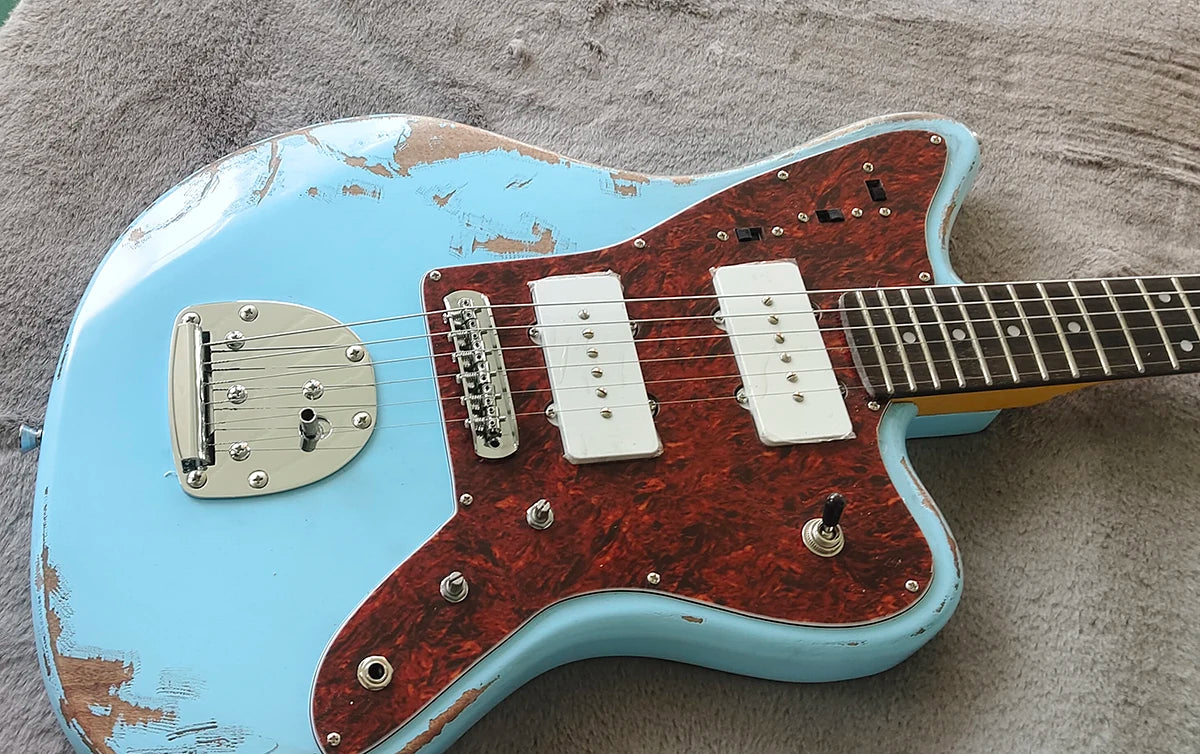 High Quality Sky Blue Relic Style 6 Strings Electric Guitar Rosewood Fretboard Chrome Hardwares Factory Customizable