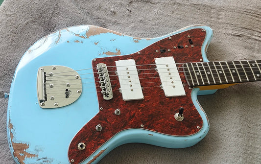 High Quality Sky Blue Relic Style 6 Strings Electric Guitar Rosewood Fretboard Chrome Hardwares Factory Customizable