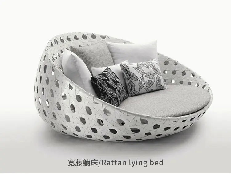 Semi-Circular Rattan Sofas, Bird's Nest Circular Beds.Rattan Woven Lounge Chairs