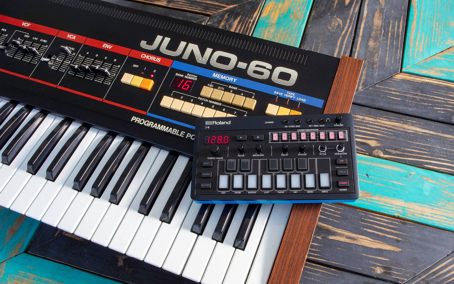 Roland J-6 Chord Synthesizer Portable song creation machine with professional Roland sound and features